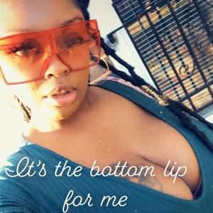 Meet your Posher, Totiana